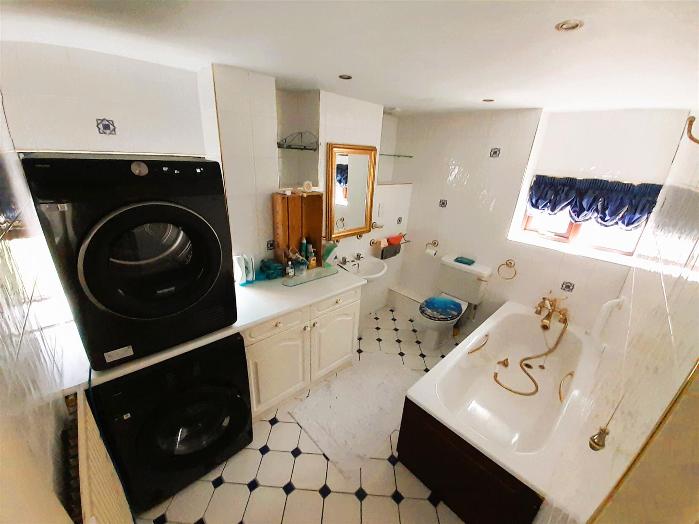 Marble Hall Road, Llanelli